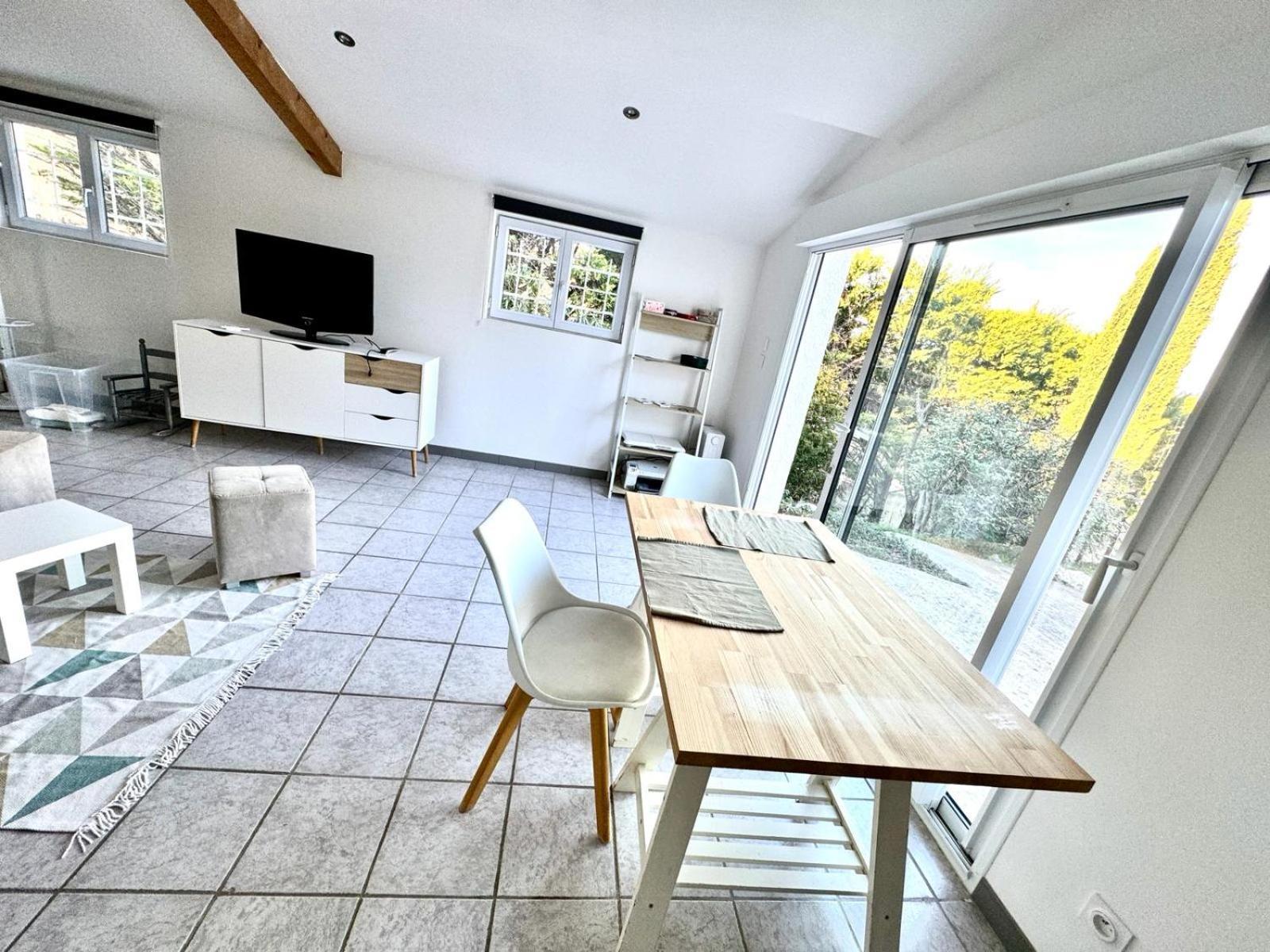 Parenthese Du Pic Climatise 1 A 6p Meuble De Tourisme 2 Etoiles Appartement Saint-Martin-de-Londres